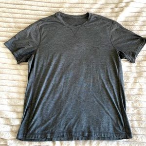 Lululemon mens gray XL t-shirt